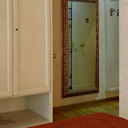 Mazzanti Hotell