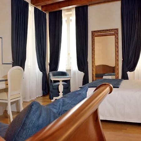 Mazzanti 3* فيرونا